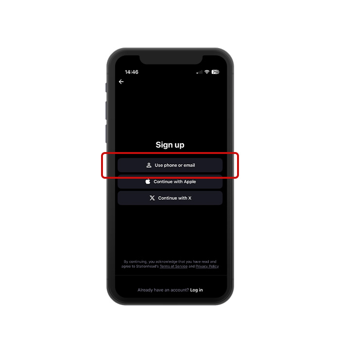 「SIGN UP WITH EMAIL」もしくは、iOS、X(旧Twitter)マークを選択